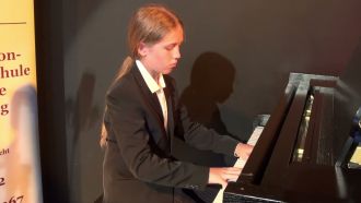 Fabian Binder - Klavier